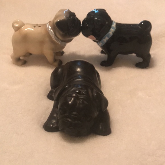 Other - Pug figurine, Salt & Pepper Shaker